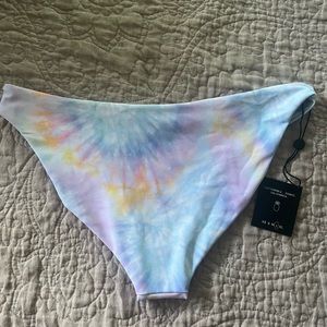 Skatie Cheryl bottom in Tavarua color